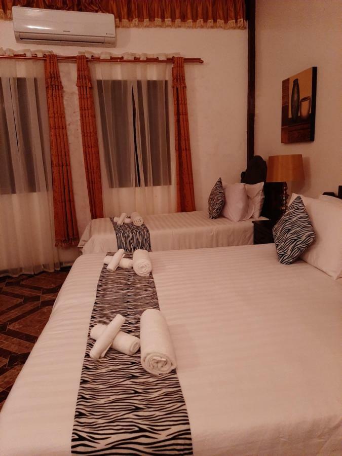 Padre Burgos Castle Resort Surigao Ngoại thất bức ảnh